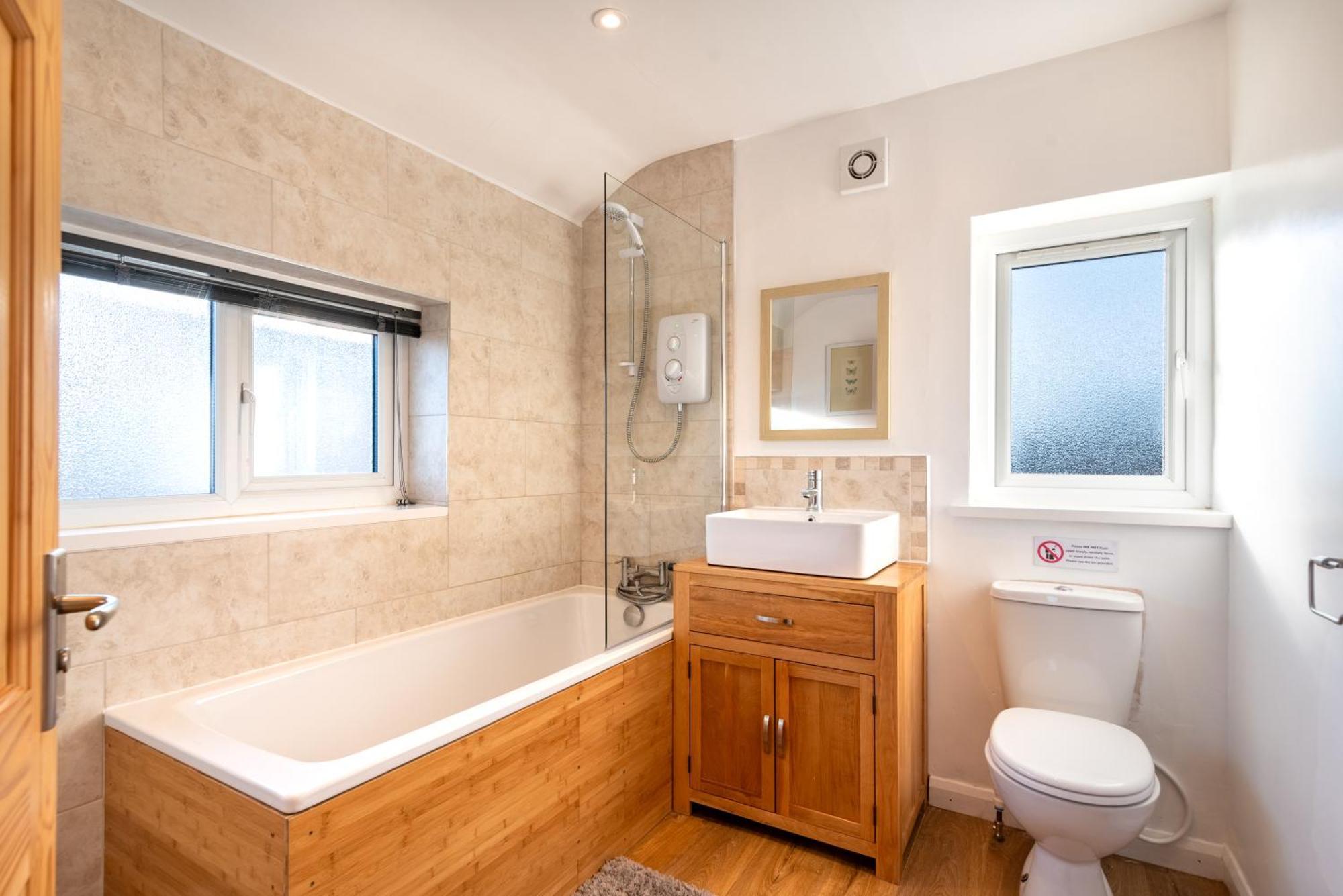 Port View House 3-Bedroom Self Catering Family Home With Garden Near Cardiff Dış mekan fotoğraf